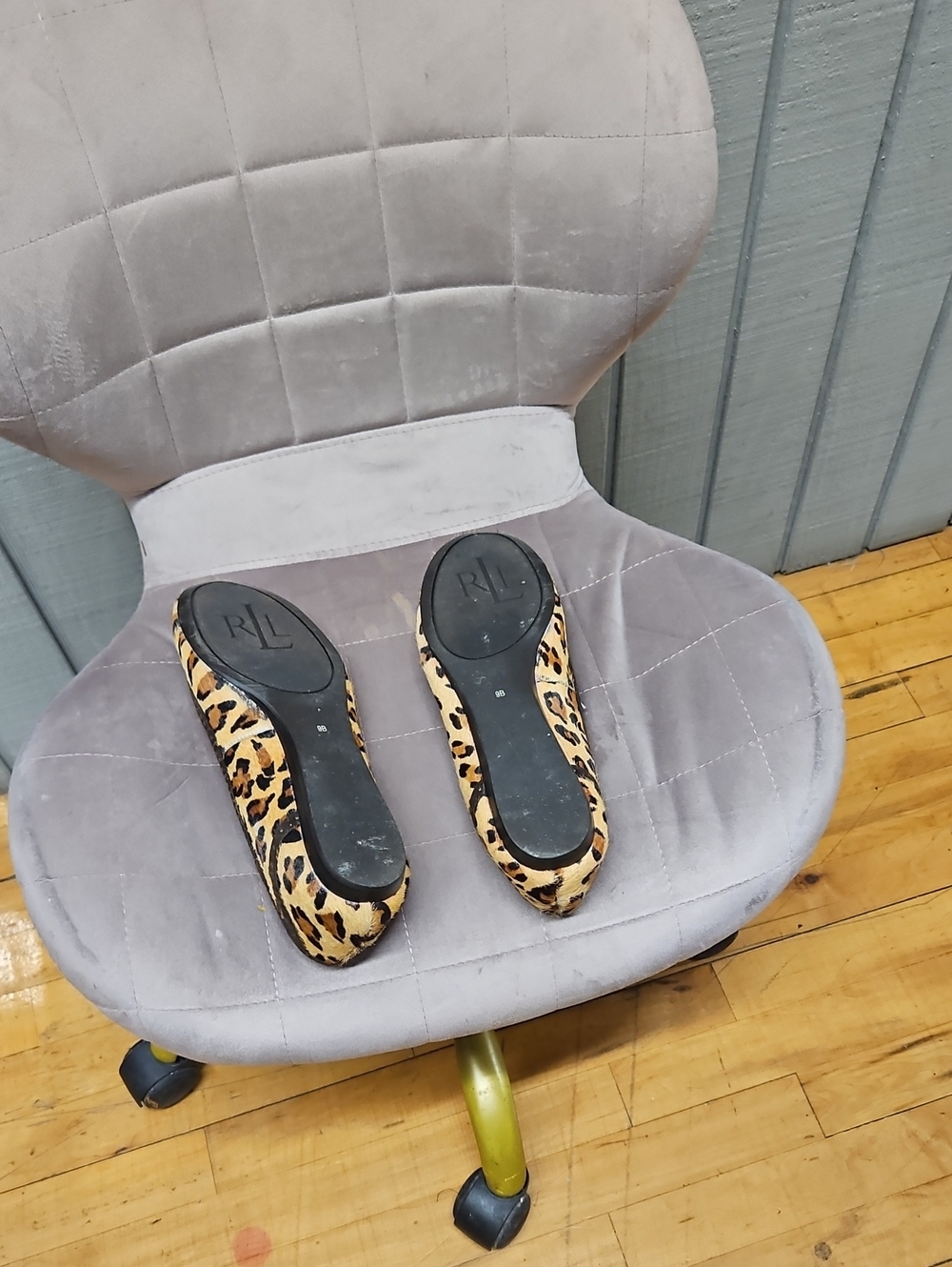 Ralph Lauren Leopard Print Calf Hair Ballet Flats in Tan and Black - Picture 4 of 4